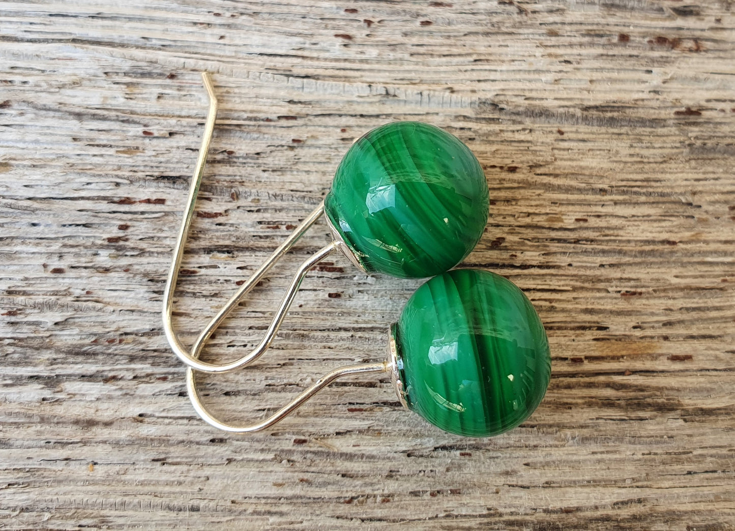 Boucles d'oreille SUZIE vert émeraude