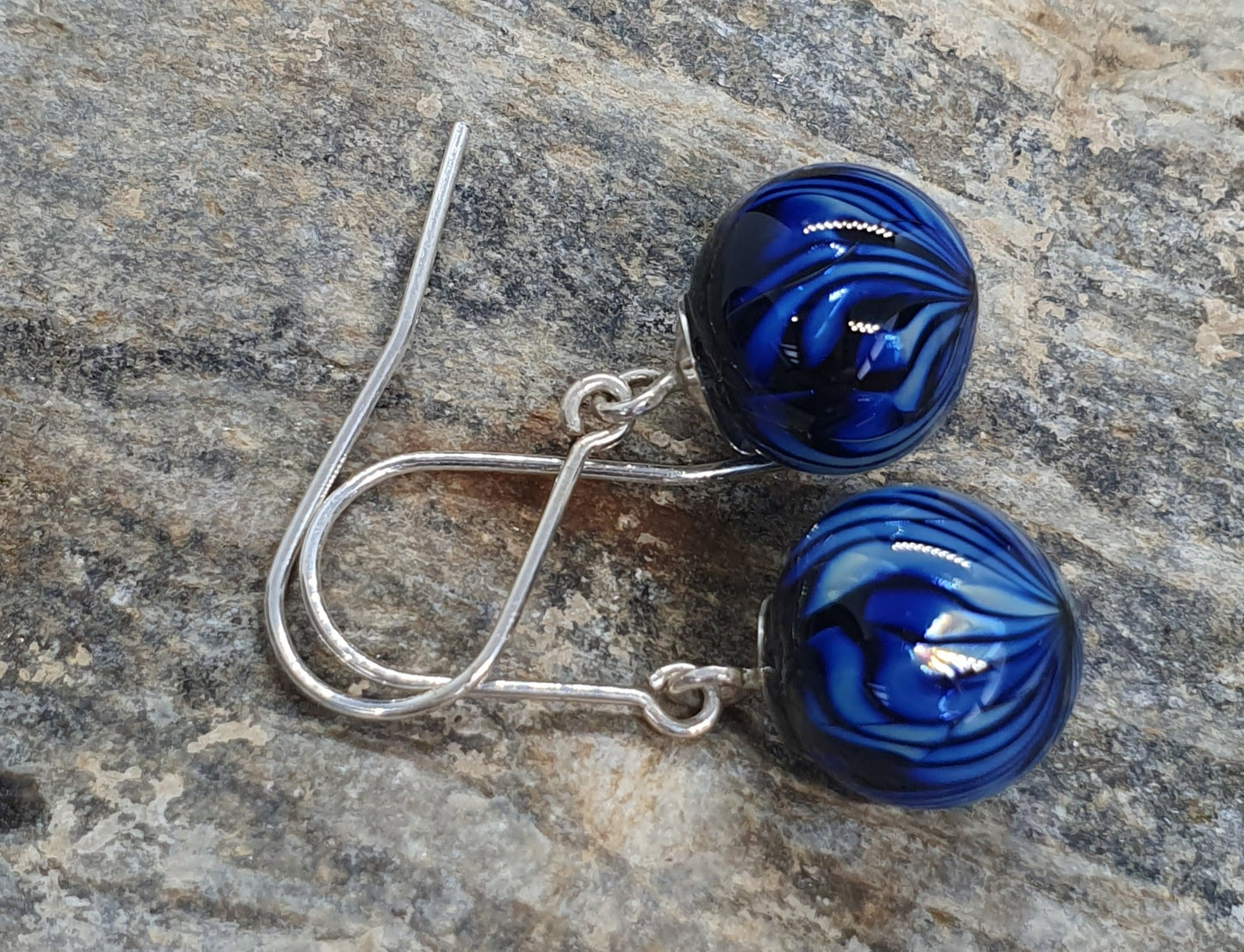 Boucles d'oreille SUZIE bleu et noir