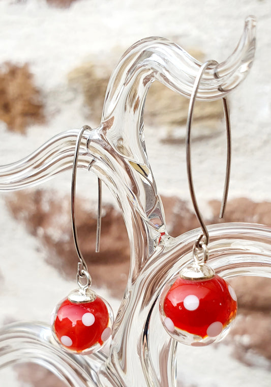 Boucles d'oreille SUZIE rouge pois blanc