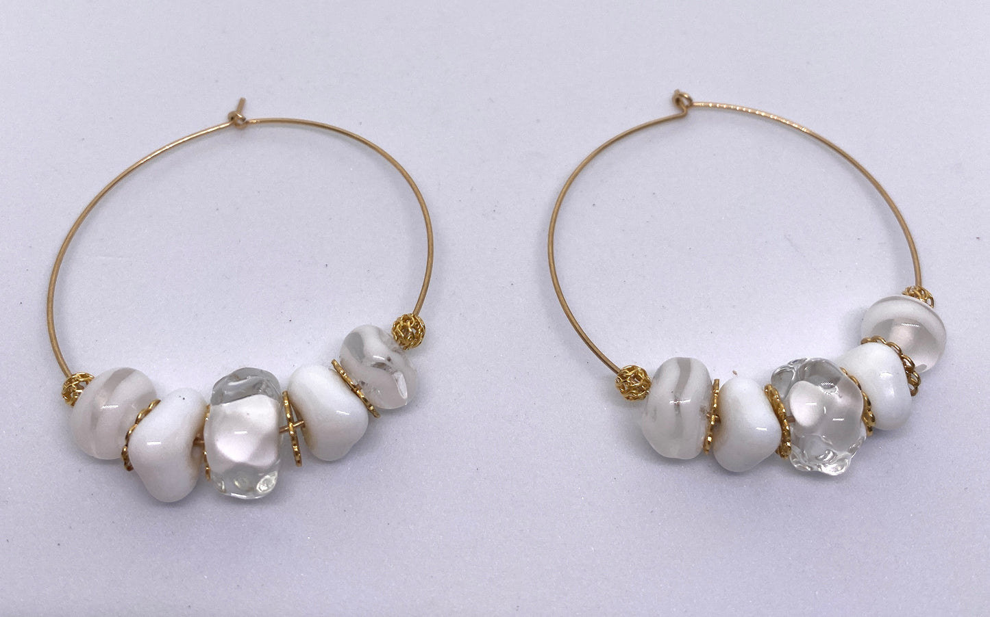 Boucles d'oreille créole MAELY doré blanc